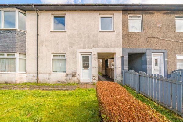 Unfurnished 4 Bed Upper Cottage Flat – Monifieth Avenue, Cardonald