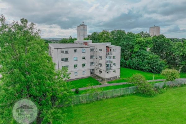 A Very Rarely Available 3 Bedroom First Floor Flat – Loch Loyal, East Kilbride, Glasgow