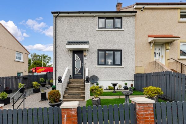 A 2 Bedroom End Terrace Villa – Braehead Avenue, Coatbridge, North Lanarkshire