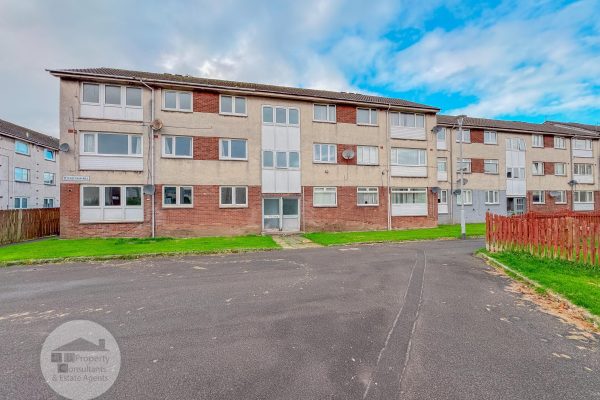 Unfurnished 3 Bed Ground Floor Flat – Elizabethan Way, Renfrew