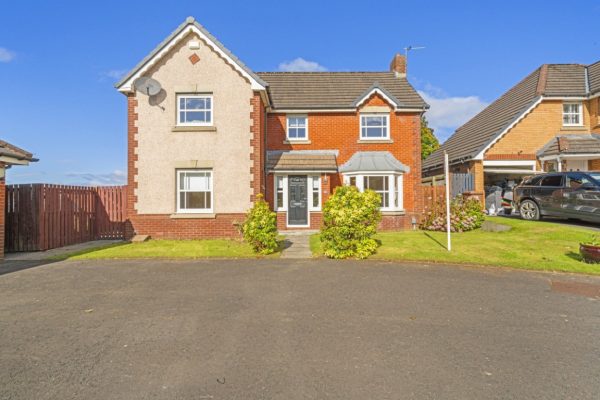 Sited On A Corner Position With Large Detached Villa – Barrachnie Grove, Baillieston, Glasgow