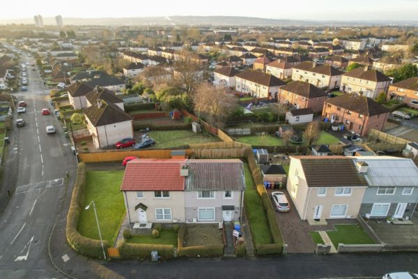 A 3 Bedroom Semi-Detached Villa Within The Heart Of Springboig – Tynecastle Street, Springboig, Glasgow