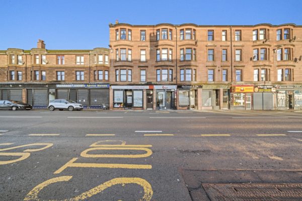 A Very Rarely Available 3 Bedroom, 2 Bathroom Upper Flat Within Red Sandstone Block – Gallowgate, Parkhead, Glasgow