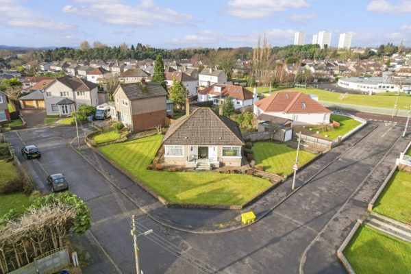 A Corner Position, 3 Bedroom, Detached Bungalow – Meryon Road, Mount Vernon, Glasgow