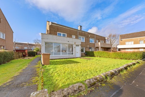 A 3 Bedroom Main Door Lower Cottage Flat – Sandwood Crescent, Hillington, Glasgow