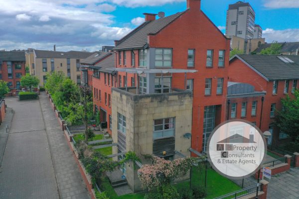 A Larger Style 1 Bedroom Second Floor Flat With Private Patio Area – Moffat Street, New Gorbals, Glasgow