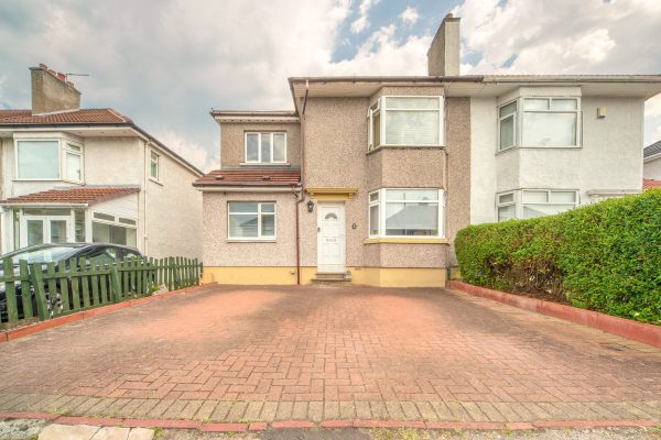 A Larger Style 3/4 Bedroom Extended Villa – Bents Road, Garrowhill, Glasgow