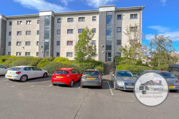 A Rarely Available 2 Bedroom Second Floor Modern Flat – Bank Street, Cambuslang, Glasgow