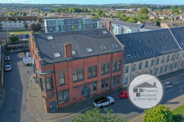 A Fully Refurbished Larger Style 1 Bedroom Top Floor Flat – Barclay House, West Langlands Street, Kilmarnock
