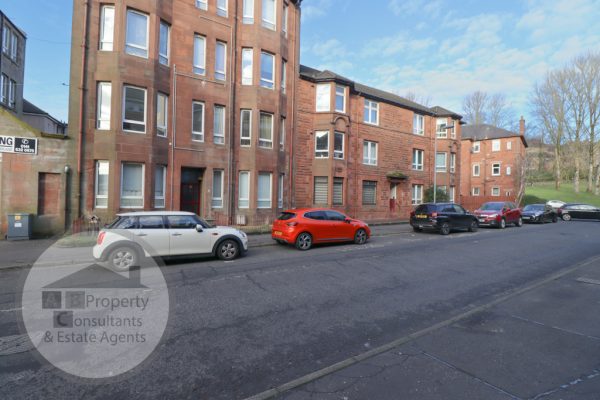 A Superbly Located 1 Bedroom First Floor Flat With Study – MacDougall Street, Shawlands, Glasgow