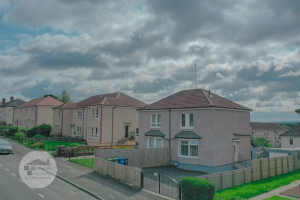 An Immaculate 3 Bedroom Semi-Detached Villa – Carntyne Road, Carntyne, Glasgow