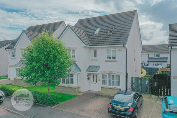 A Very Rarely Available 6/7 Bedroom Detached Villa – Maple Grove, Drumpellier Lawns, Glasgow