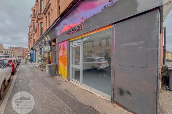 A Large Main Corner Shop Front – Gallowflat Street, Rutherglen, Glasgow