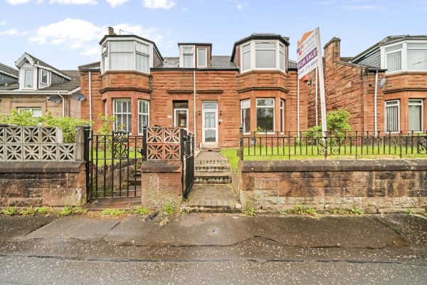 A Very Rarely Available 3 Bedroom Semi-Detached Villa – Shettleston Road, Sandyhills, Glasgow