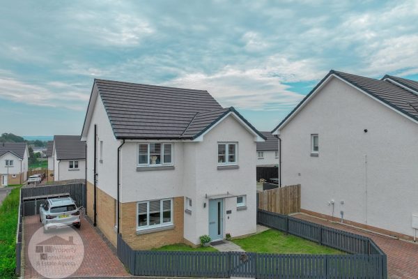 A Very Rarely Available Fully Upgraded Detached Villa – West Hallhill Farm Road, Glasgow