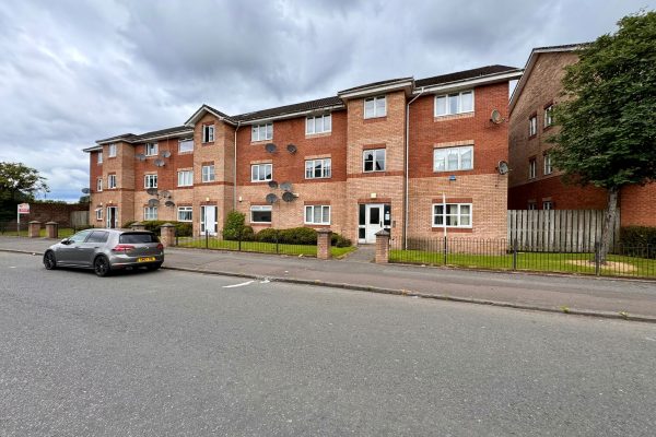 A 1 Bedroom Ground Floor Flat – Old Shettleston Road, Shettleston, Glasgow