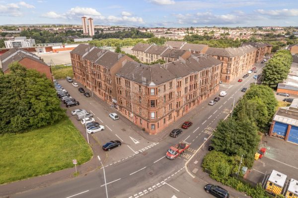 3 Bedroom Sandstone Top Floor Flat – Midton  Street, Glasgow