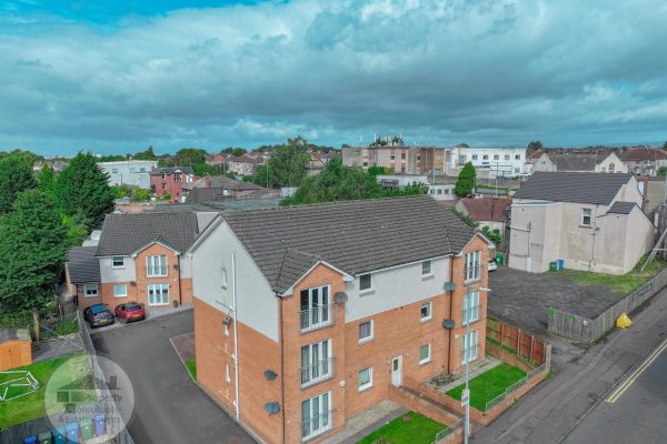 A 2 Bedroom Top Floor Flat With Paris Balcony – South Scott Street, Baillieston, Glasgow