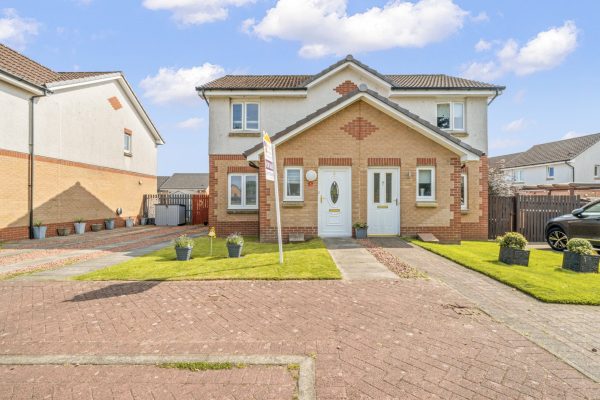 A Rarely Available 2 Bedroom Semi-Detached Villa – Craigievar Crescent, Garthamlock, Glasgow